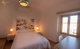 Apartamentos Turísticos AbrilyMarzo